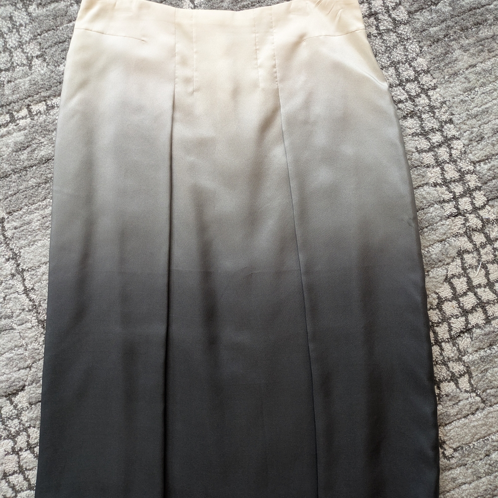 Hugo Boss Gray Pleated Midi Skirt for Cocktail